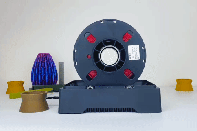 EIBOS filament dryer makes filaments spin GIF